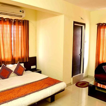 Hotel Vijay Nagar Індаур Екстер'єр фото